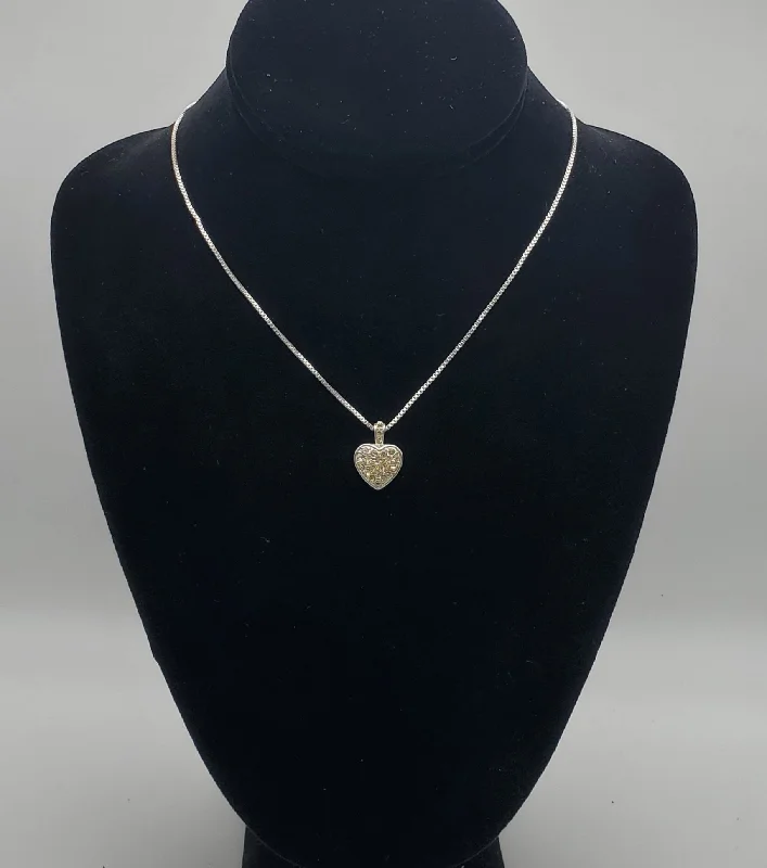 Ladies Necklaces for Mom Glow-Ladies Elegant Fine Necklaces -Vintage Silver Tone Rhinestone Heart Pendant on Silver Tone Box Link Chain Necklace - 18 +3"