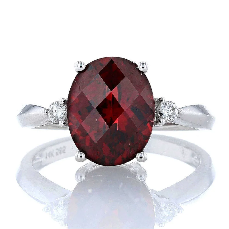 Ladies Standout Unique Rings -Ladies Rings with Grey Hematite-Oval Garnet & Diamond 3 Stone Ring