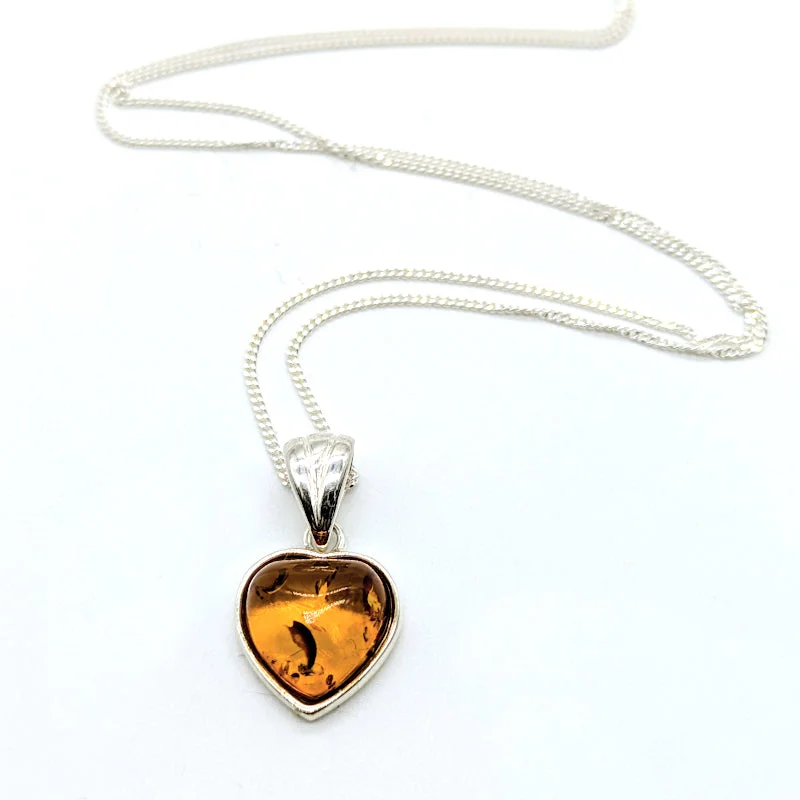 Ladies Necklaces with Arrow Shine-Ladies Hope Stone Necklaces -Baltic Amber Heart Necklace