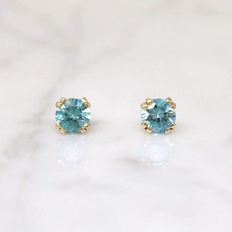 Ladies Fresh Spring Earrings -Ladies Earrings Light Spark-Vibrant Natural Blue Zircon Stud Earrings