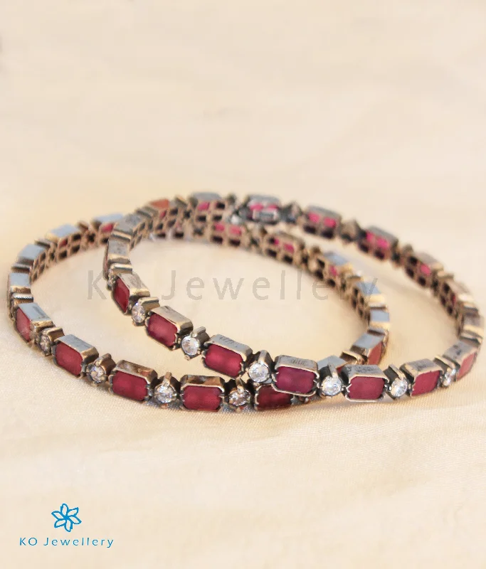 Ladies Bracelets for Dream Spark-Ladies Day-to-Day Bracelets -The Mrudula Silver Kempu Bangle (Oxidised/Red/Size 2.2/2.4/2.6/2.8)