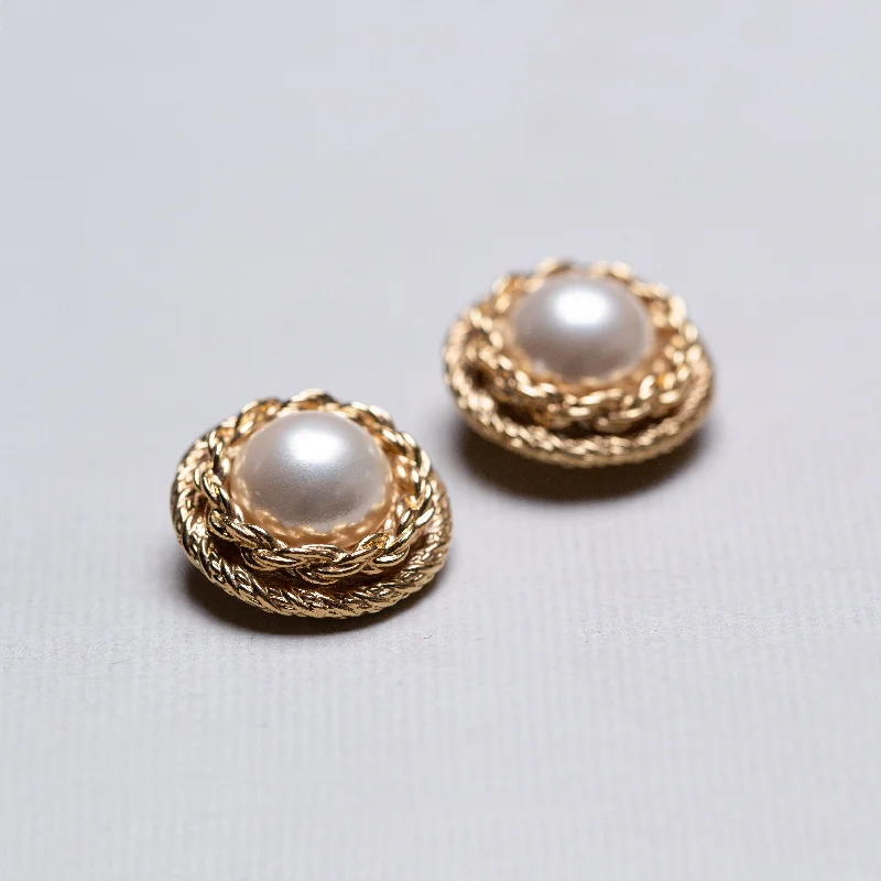 Ladies Lunar Mystique Earrings -Ladies Earrings with Crown Glow-Vintage Gold and Pearl Clip-on Earrings